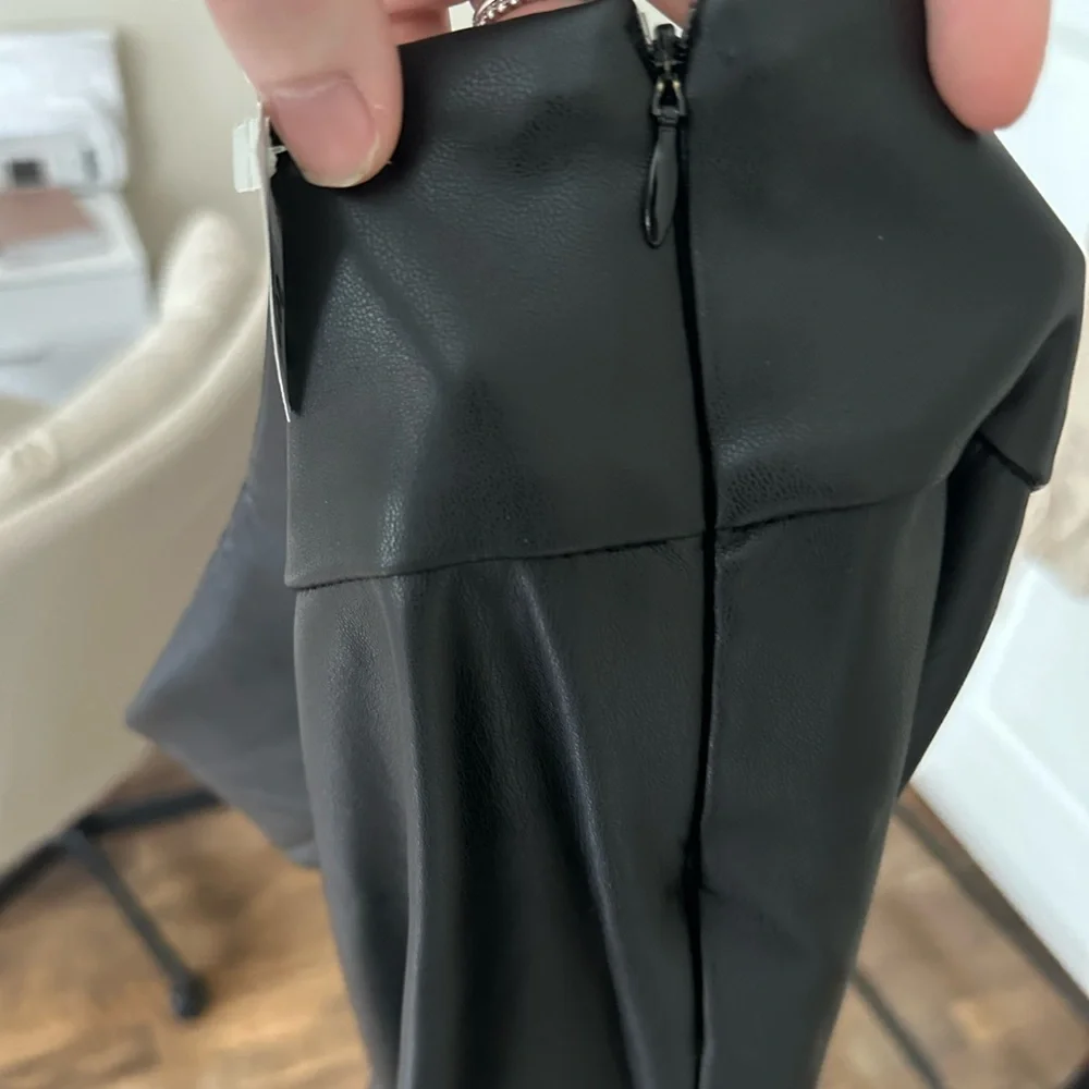 Steve Madden Straight Leg Leather Pants - Size Small - Picture 4 of 4